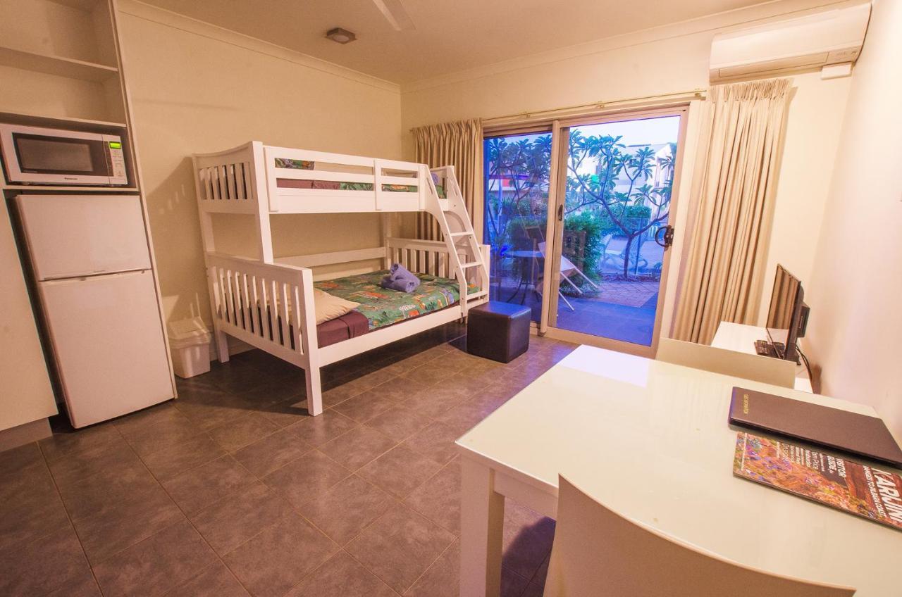 Onslow Beach Resort Buitenkant foto