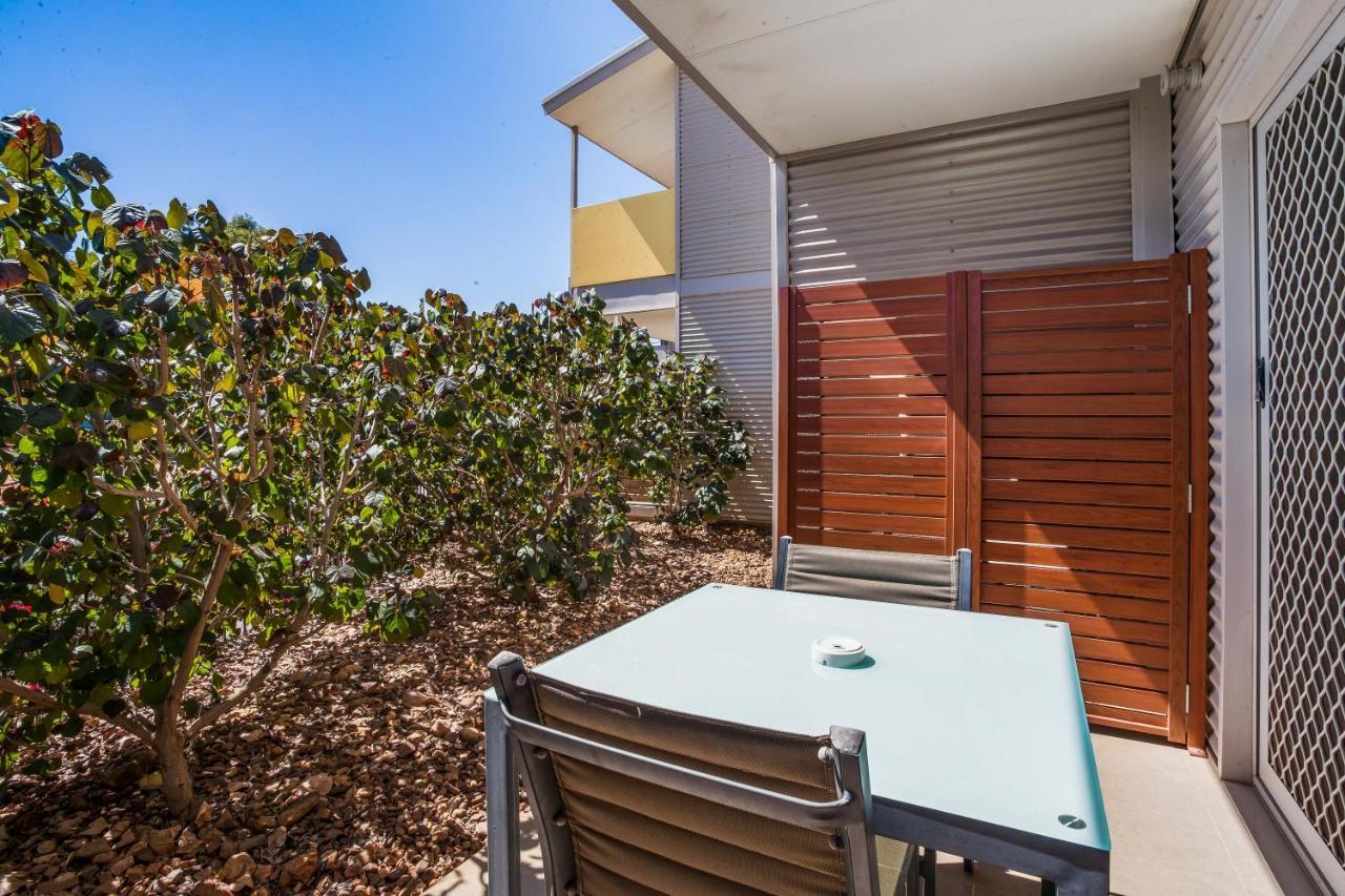Onslow Beach Resort Buitenkant foto