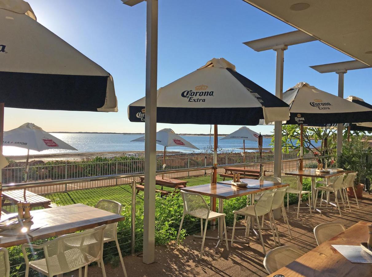 Onslow Beach Resort Buitenkant foto