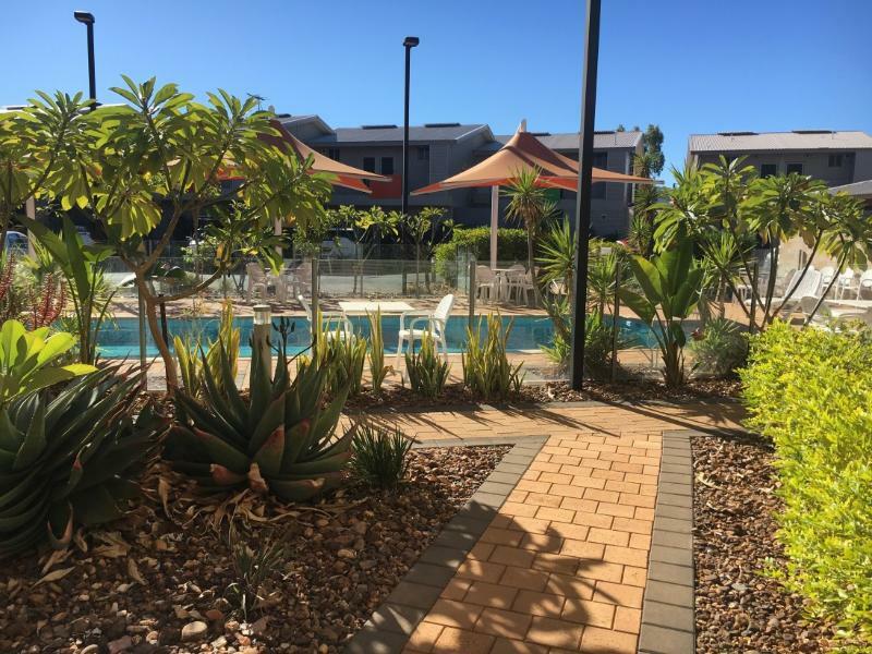 Onslow Beach Resort Buitenkant foto